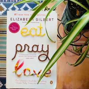 🌼FREE WITH PURCHASE🌼